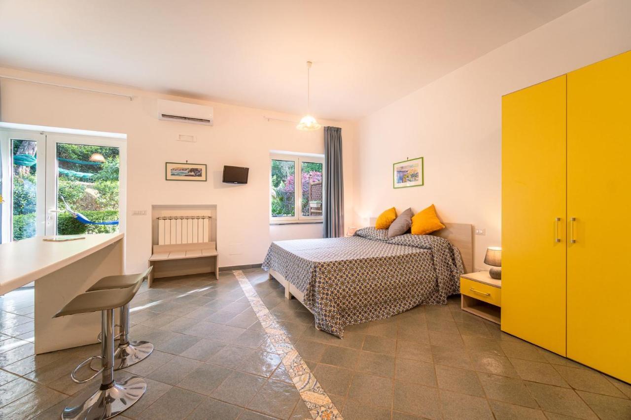 Casa Mary Family Apartment Sorrento Exterior photo