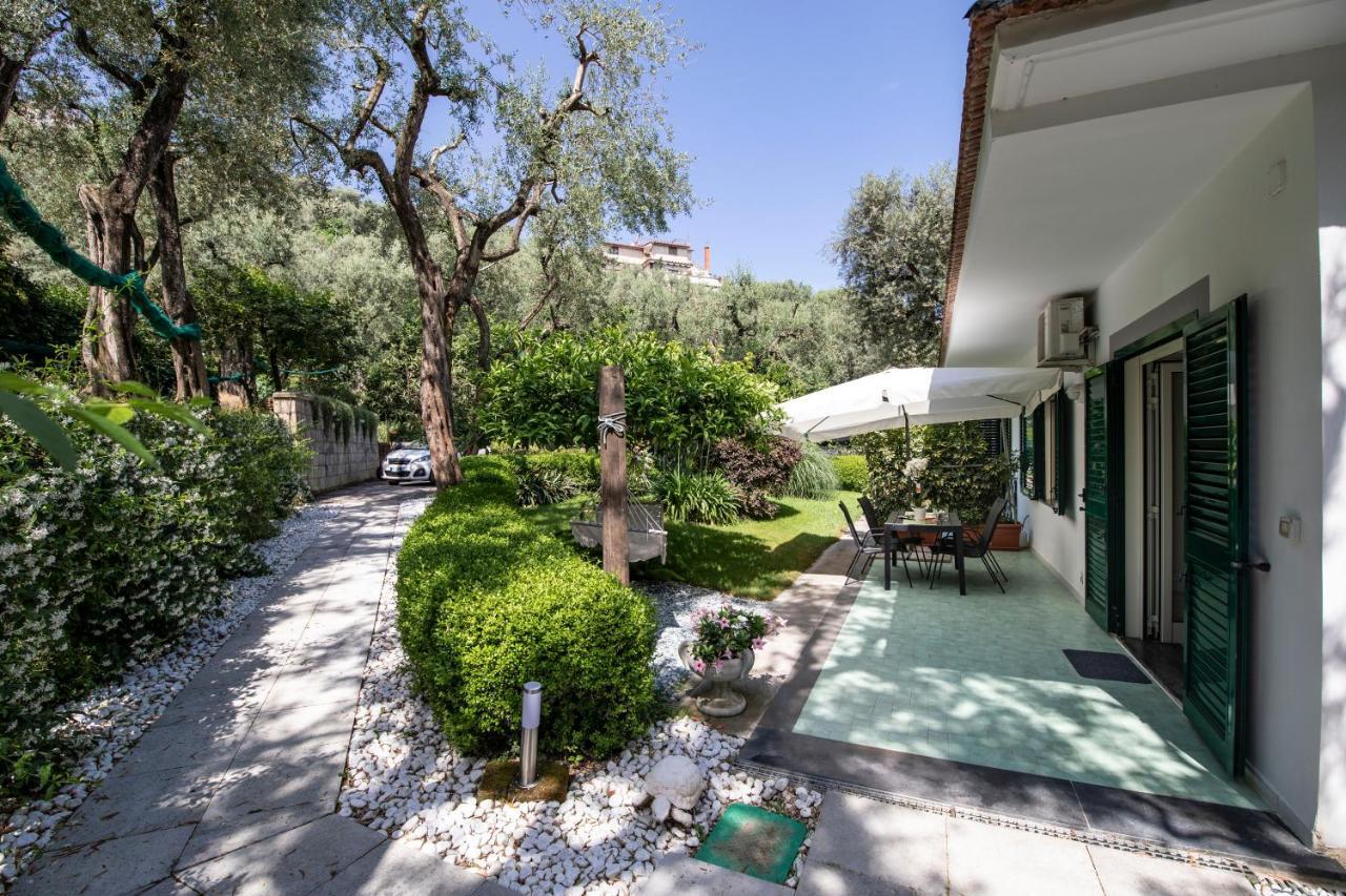 Casa Mary Family Apartment Sorrento Exterior photo